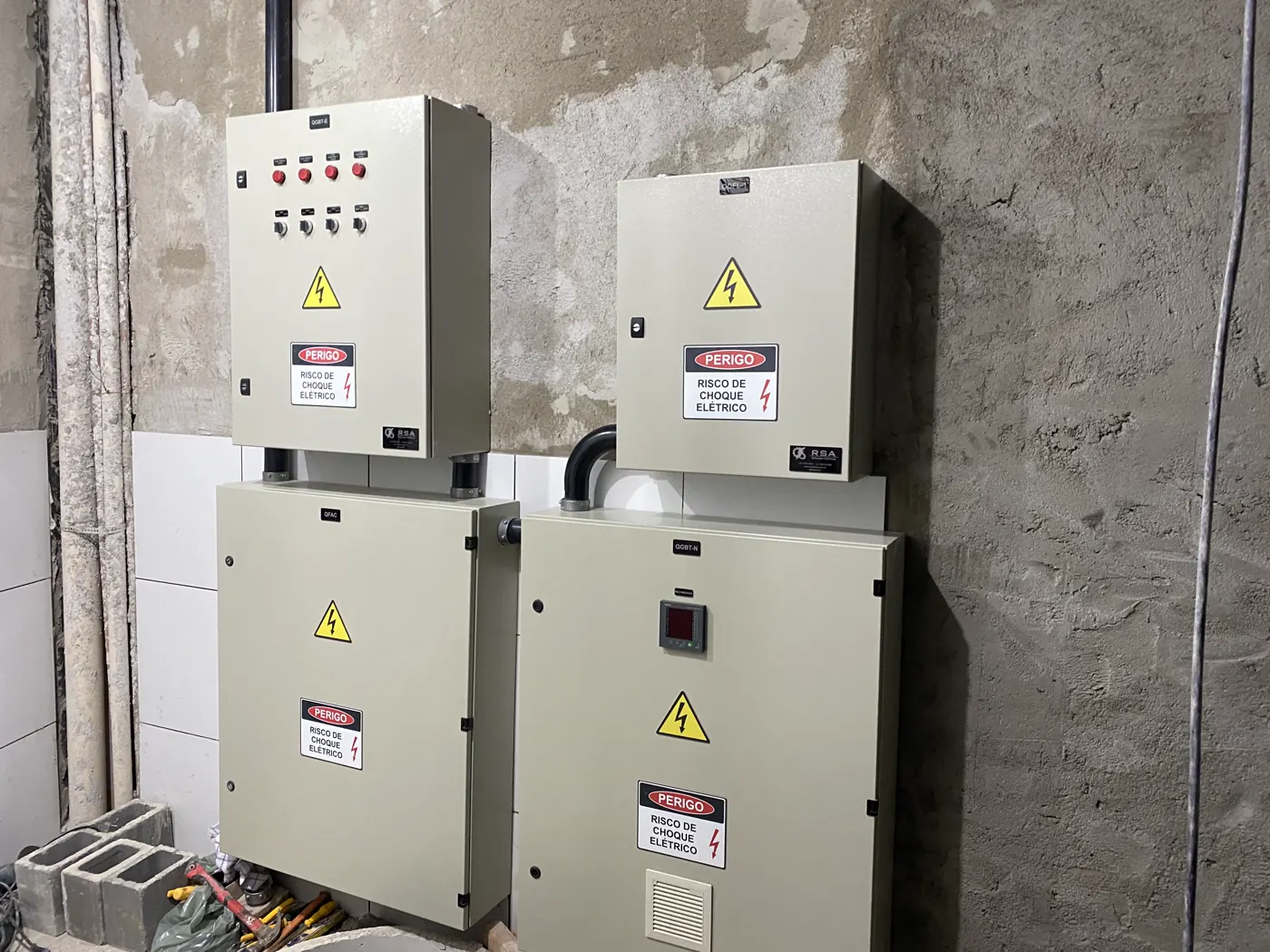 Quadros elétricos