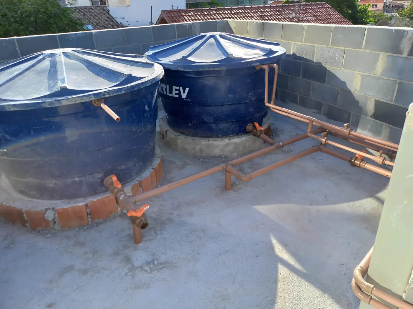 Barrilete e caixas d'água